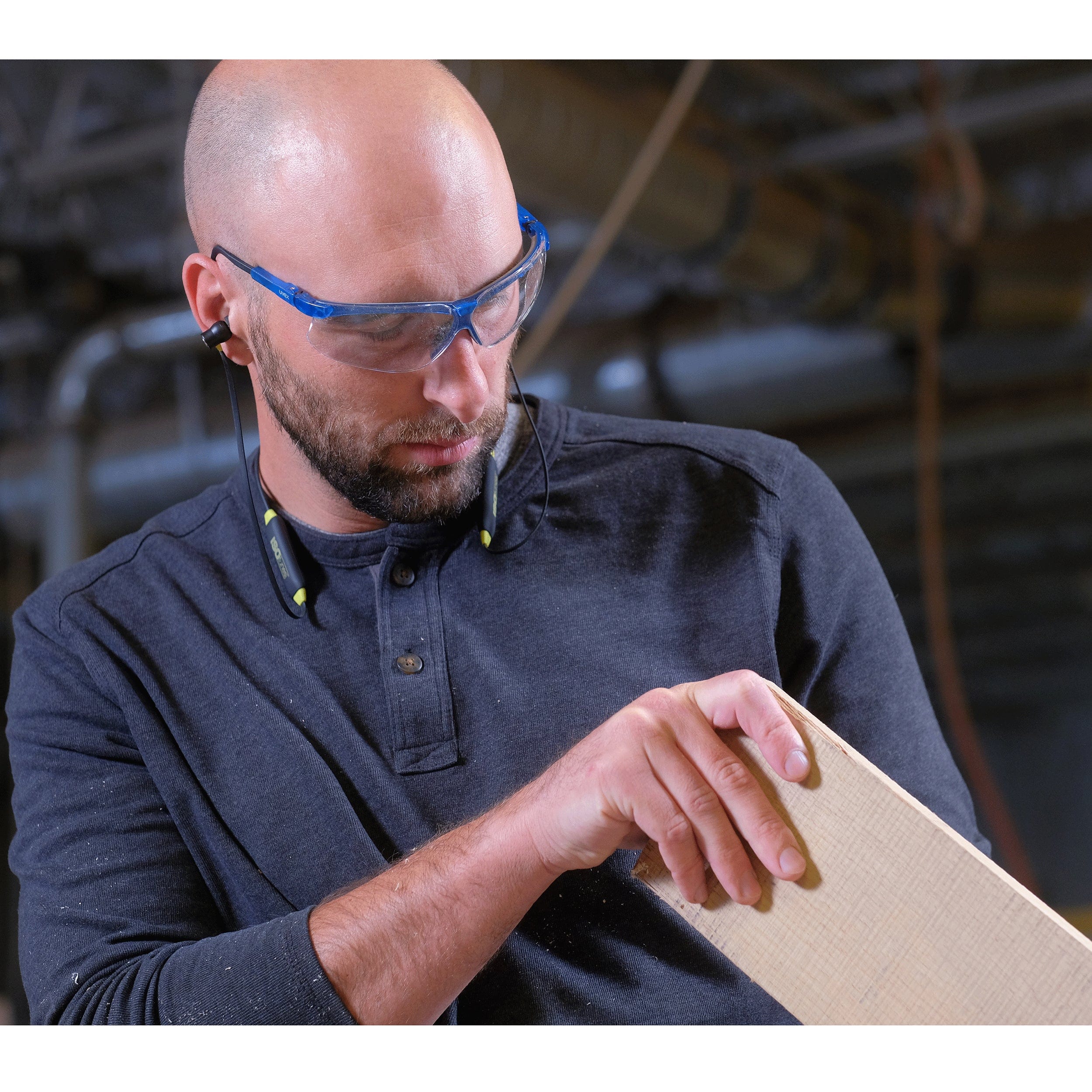 XTRA 2.0 Bluetooth Noise Isolating Earbuds - Image 6