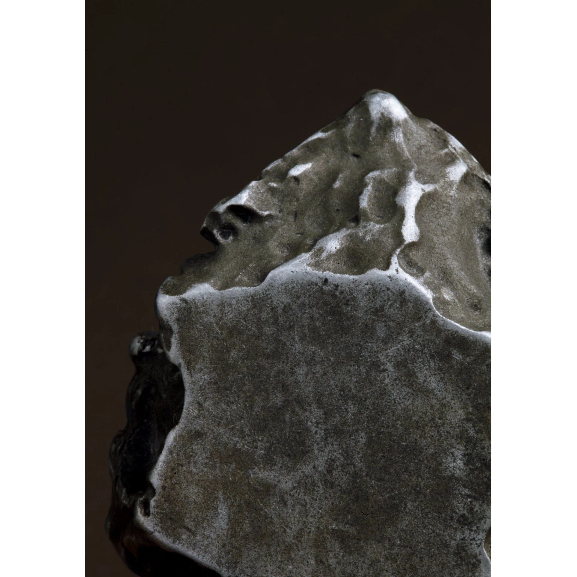 Contemporary Pull, 2-1/2", Center-to-Center, Anthracite - Image 2
