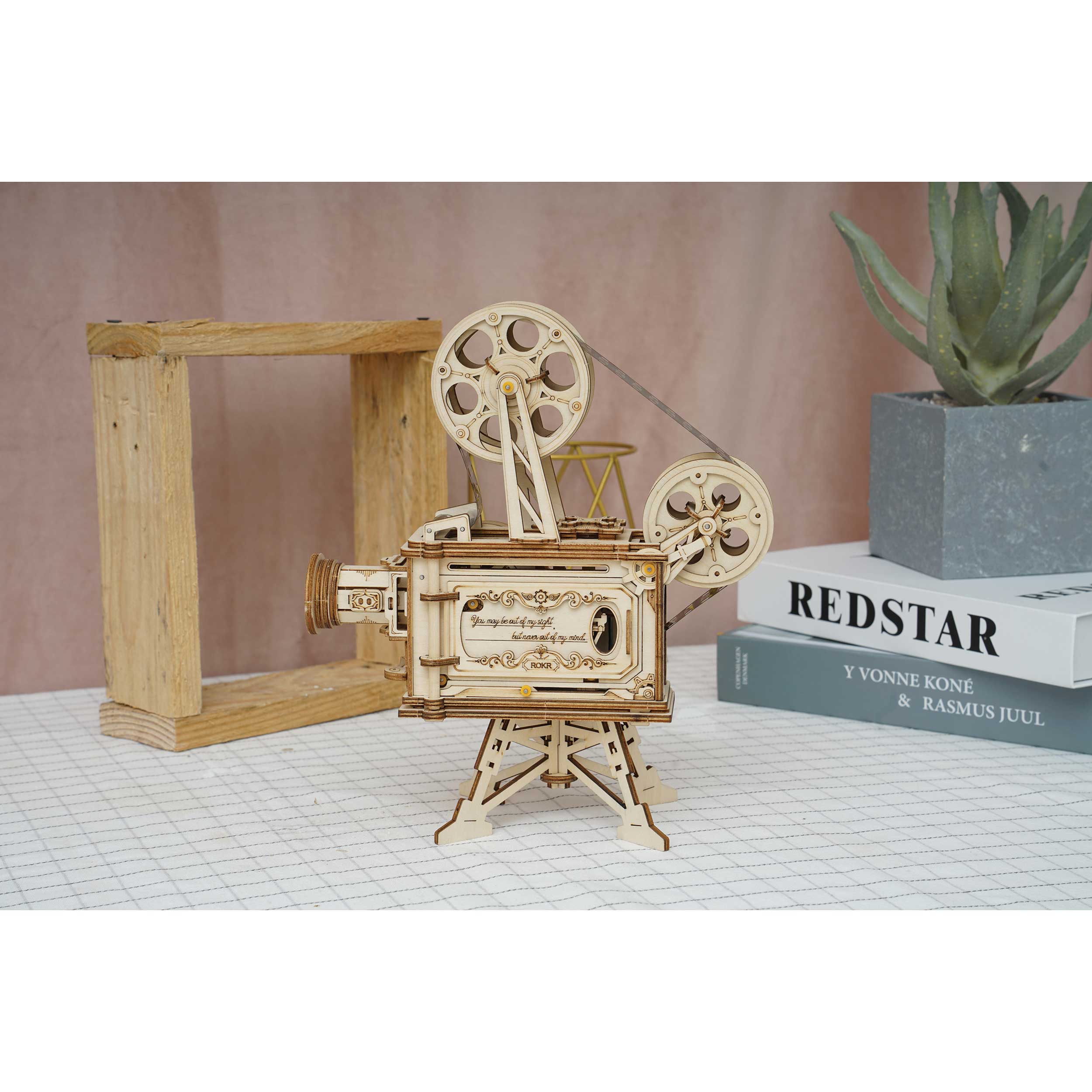Vitascope 3D Puzzle Kit - Image 4